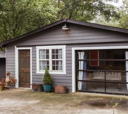 Greenway Garage With Firepit Athens Exterior foto